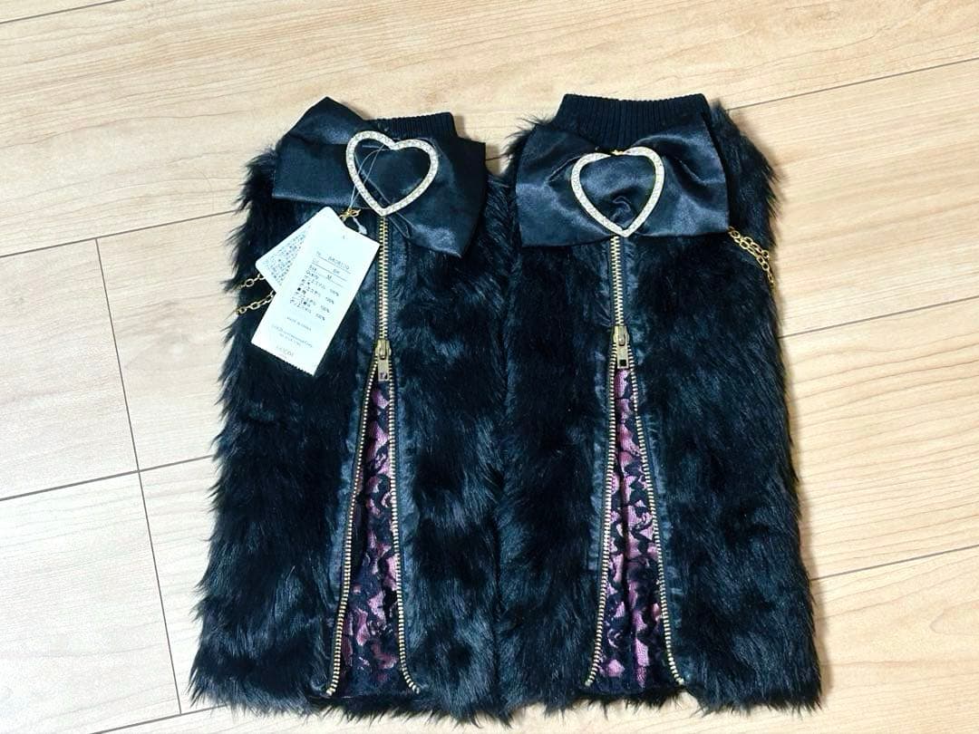 GOLDS♡タグ付き♡ハートバックル♡チェーン♡ファーレッグカバー♡黒×ピンク