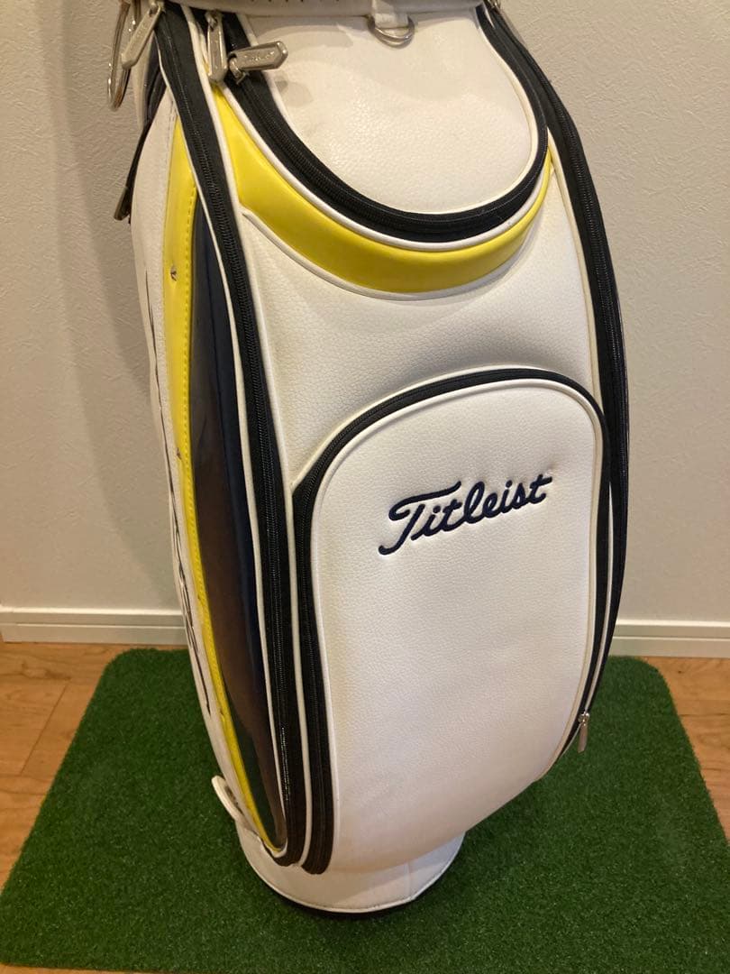 n*.様 タイトリスト　キャディバック　CB631 黄色