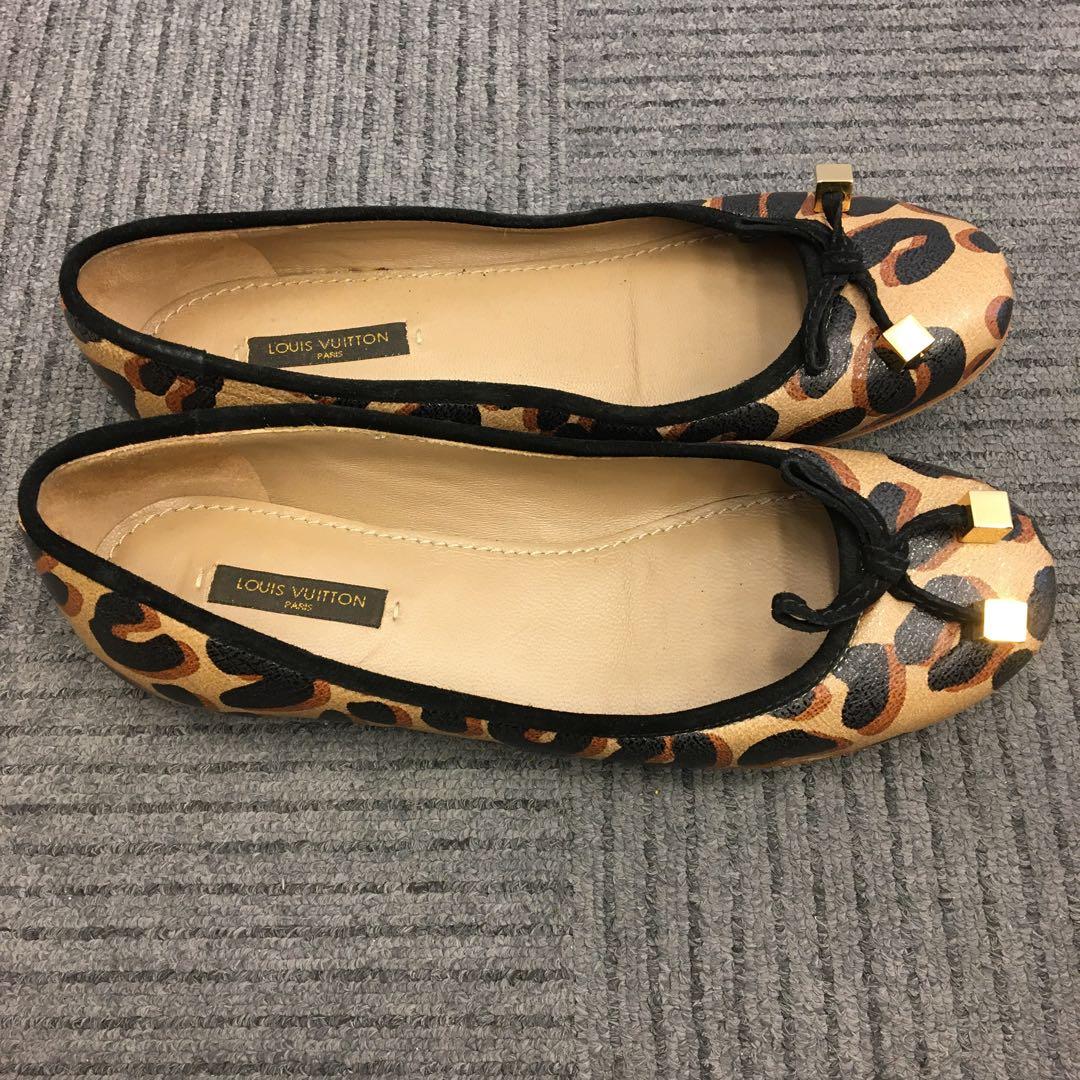 LOUIS VUITTON ルイヴィトン　フラットシューズ　レオパード