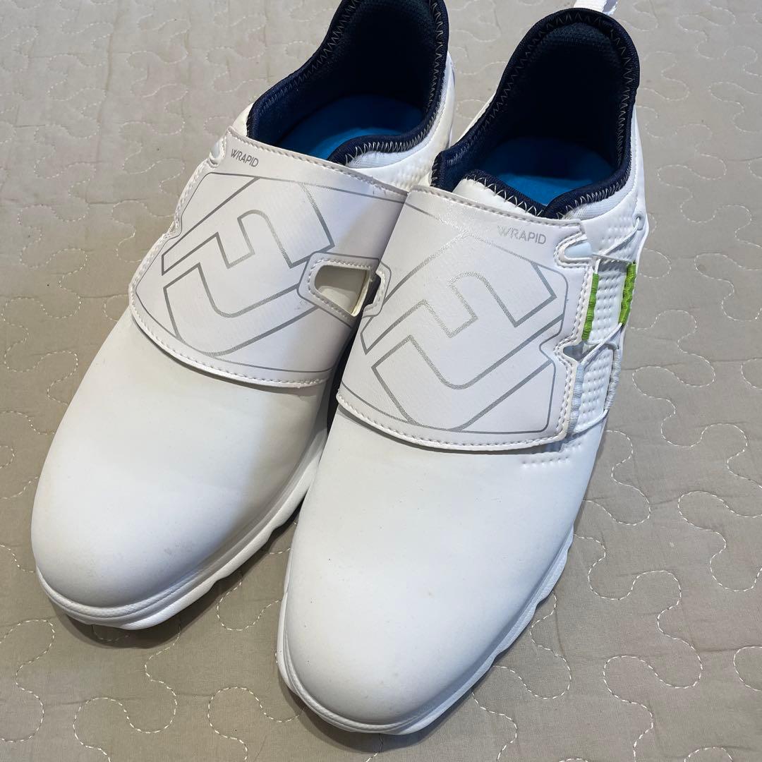 激安最終！新春セール！激安新品！FJゴルフシューズ ホワイト25.5