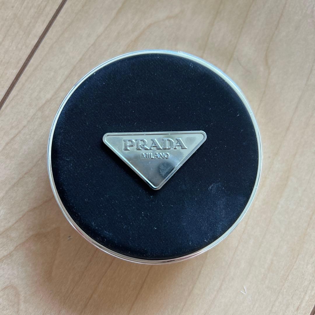 PRADA AUGMENTED SKIN クッションファンデーション 12g