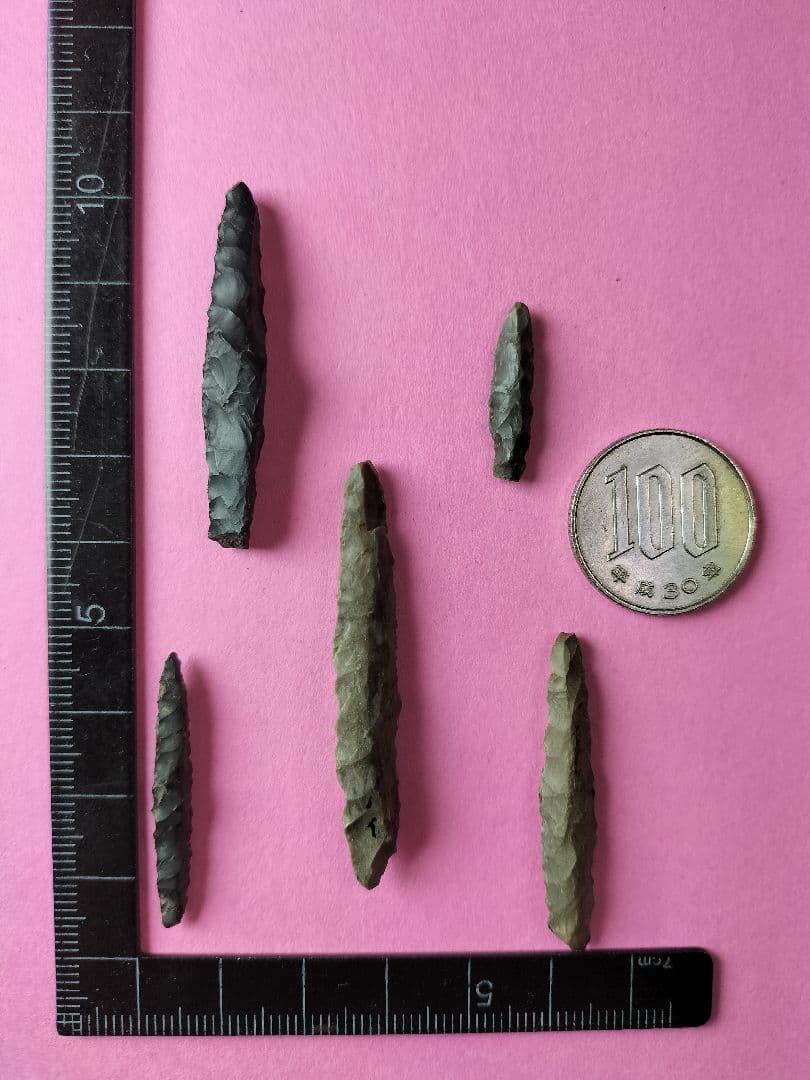 石銛？石針？セット(出土品) の5点セットです。