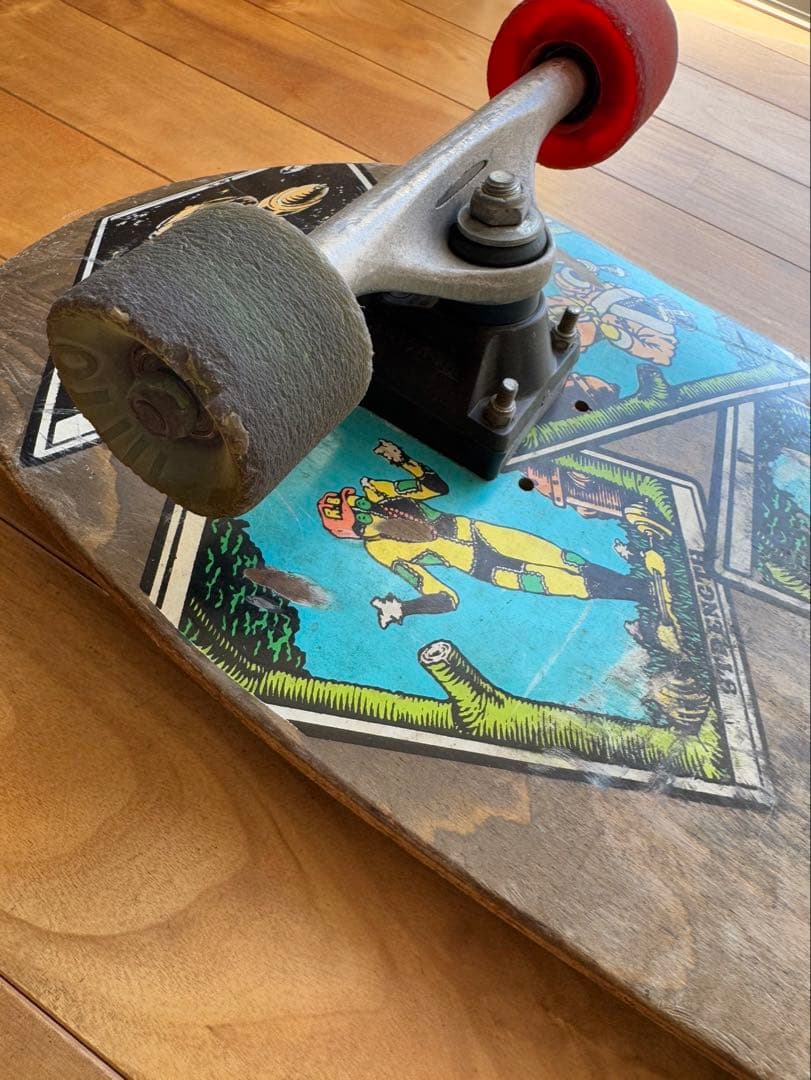 レイバービー タロット カード スケートボード