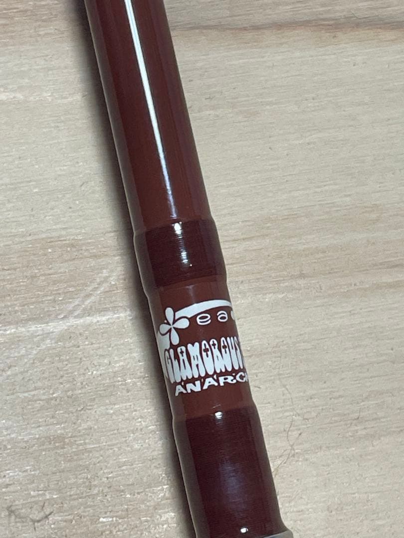 ティート グラマラスボウアナアキG