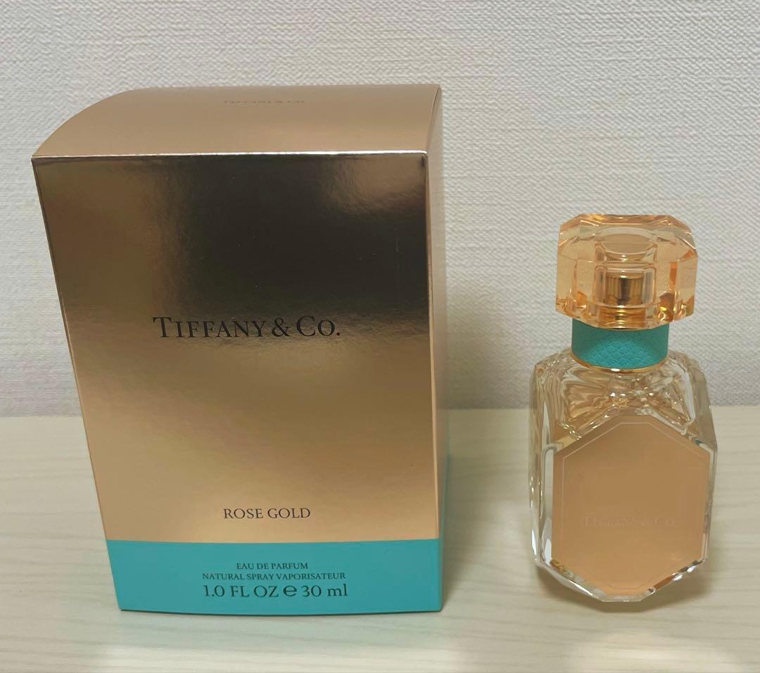 ティファニー　香水　Rose Gold