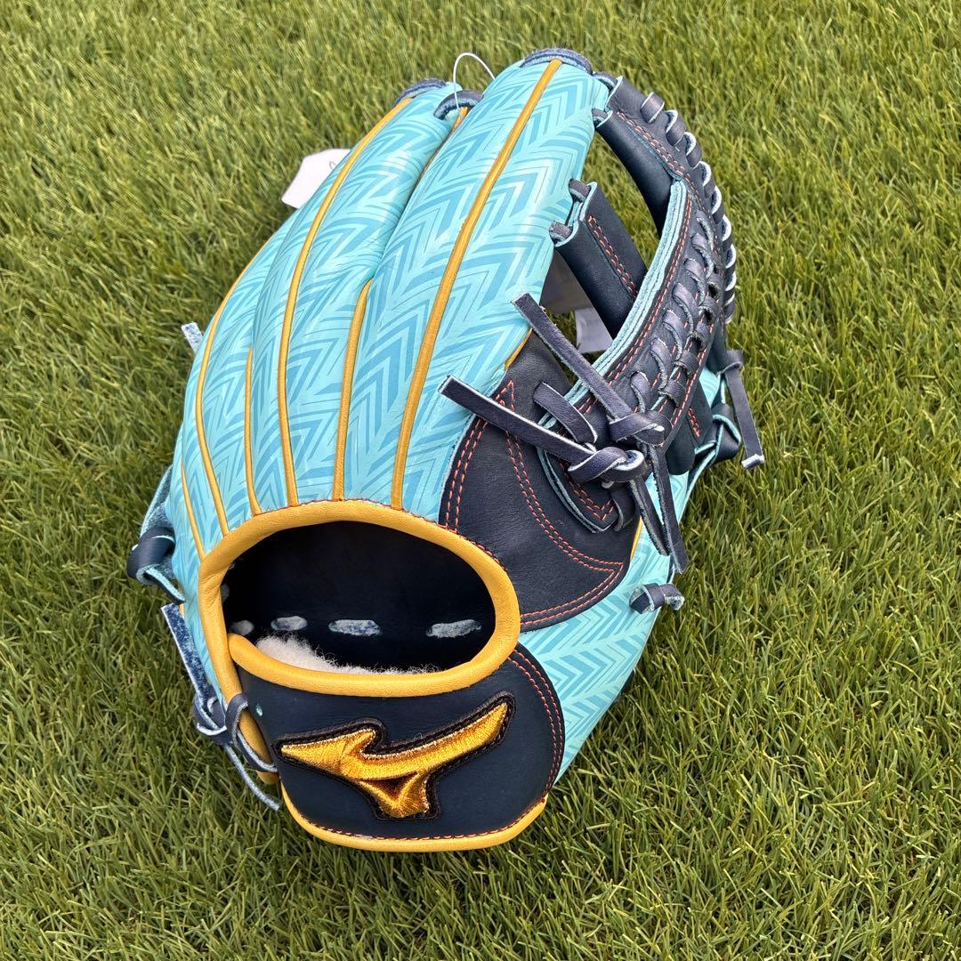 ミズノプロ　限定品　輝動シリーズ　軟式グローブ