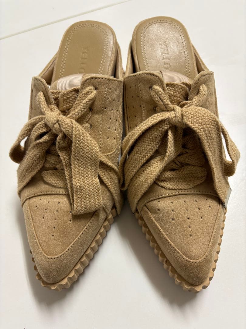 値下しました　yello スニーカーミュール　美品