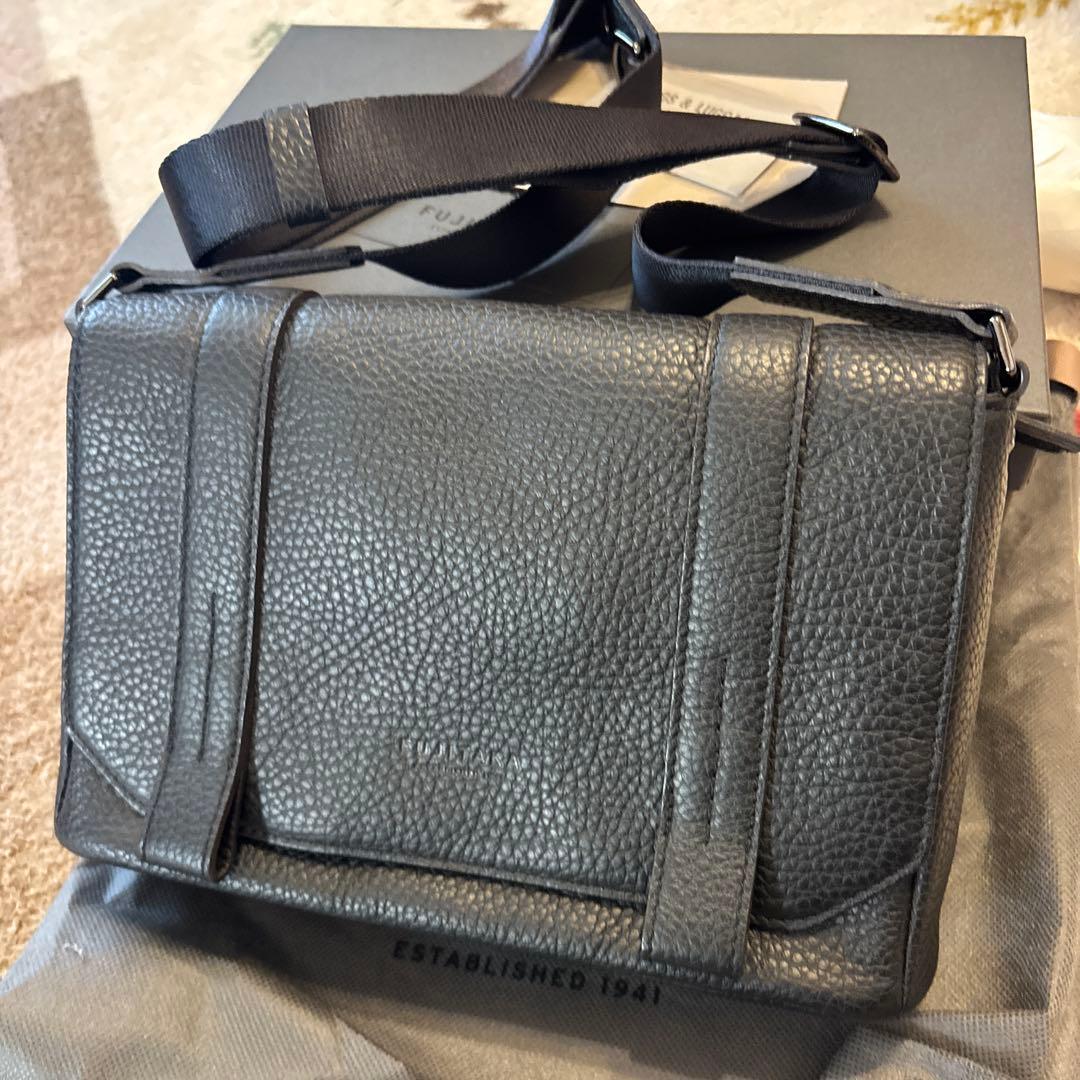 FUJITAKA かぶせ レザーショルダーバッグ スモール 美品