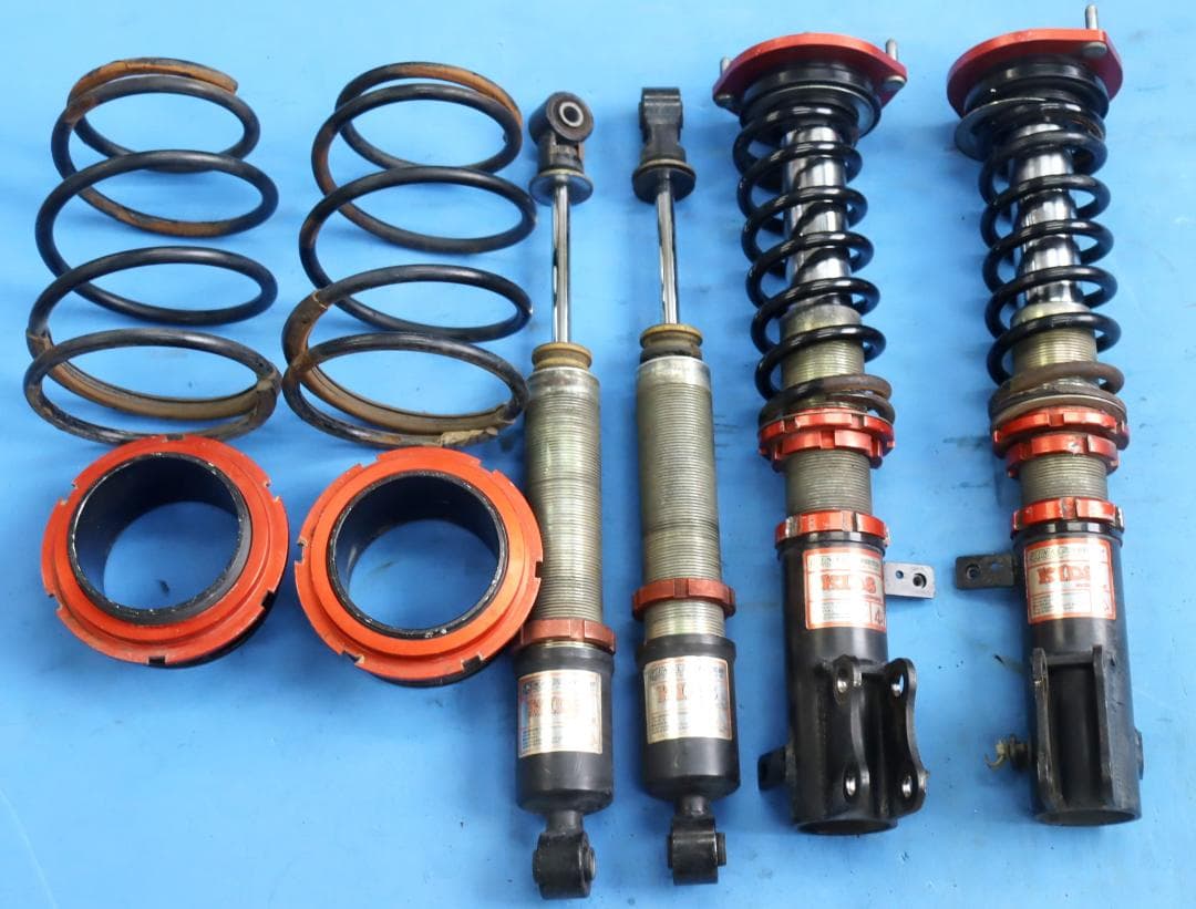 ムーヴ/ラテ/エッセ/ソニカ/タント/ミラジーノ/ミラ/アヴィ　車高調