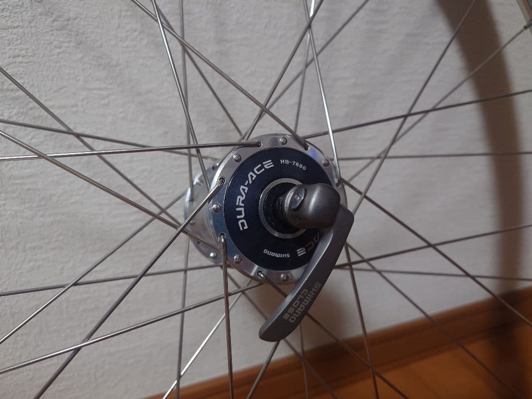 ピストバイク ホイール デュラエースハブ アラヤリム