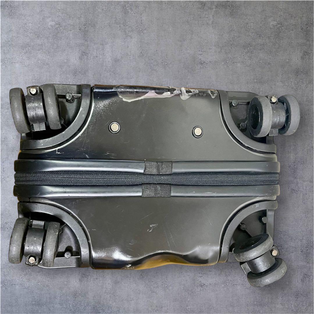 クラッシュバゲージ CRASH BAGGAGE 40L Sサイズ 機内持込可能