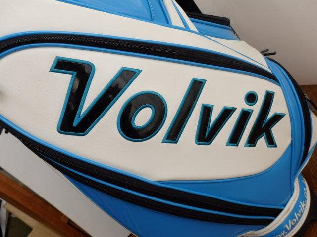 美品：稀少：Volvik（ボルビック ）キャディバッグ