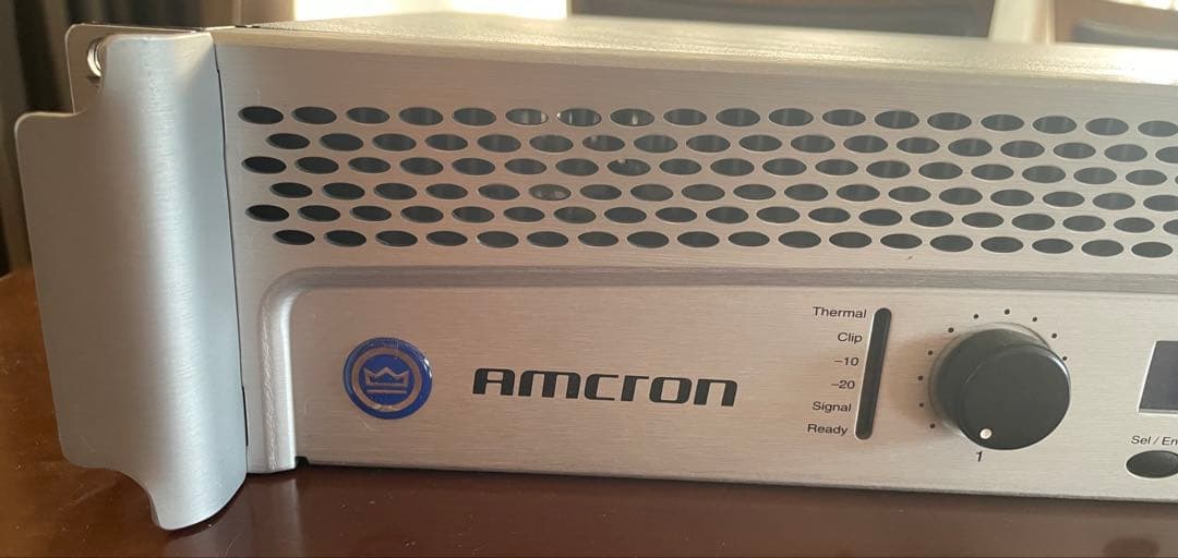 アムクロン AMCRON パワーアンプ XTi2000