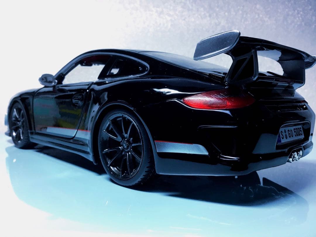 ⭐️お買い得‼️ ミニカー　ポルシェ　1/18