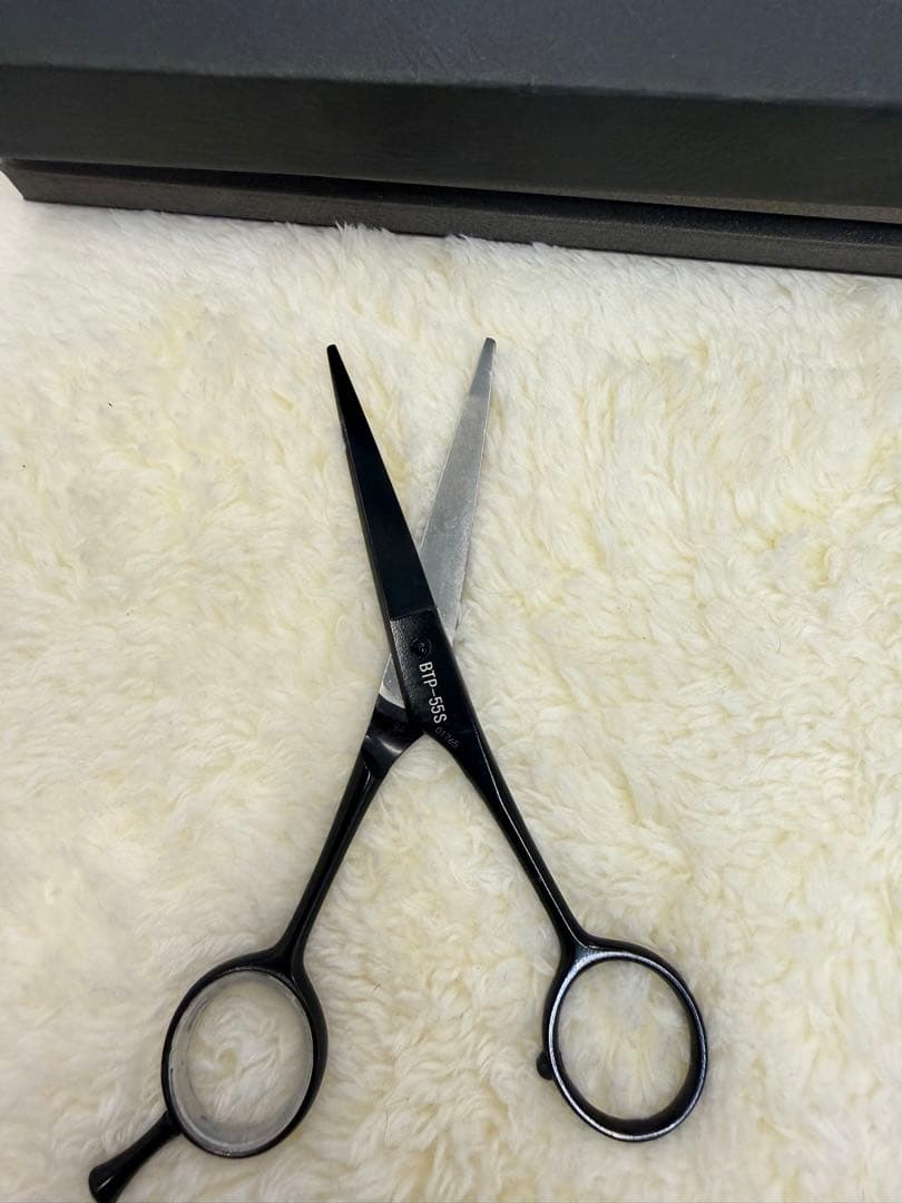 ほぼ新品 Kerry トリミングシザー ボブバサミ5.5インチ