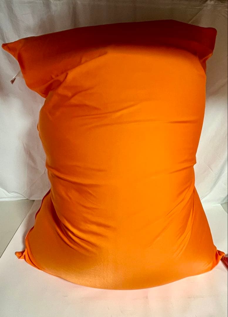 a*m様 新品Yogibo Midi 本体のオレンジ+ピンクカバー洗い替えに！