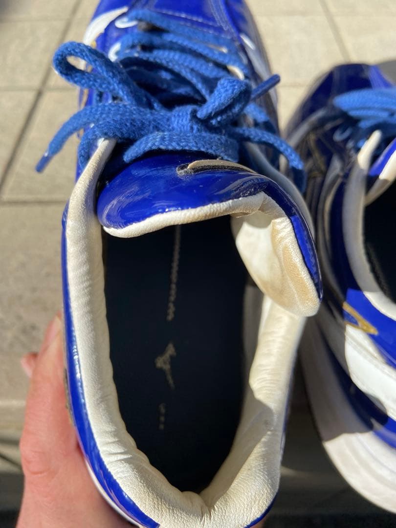 Mizuno トレーニングシューズ 青/白/金