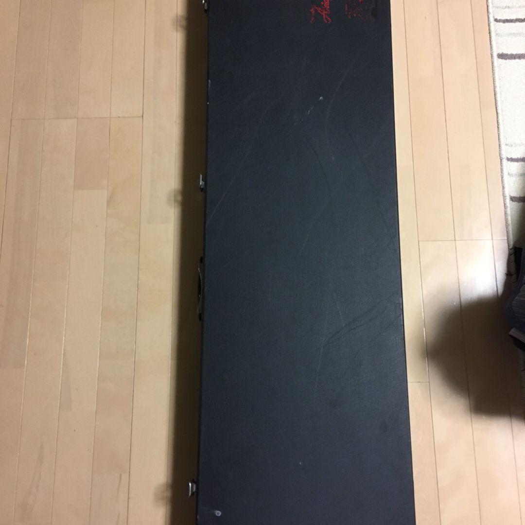 エレキギター　　ベース