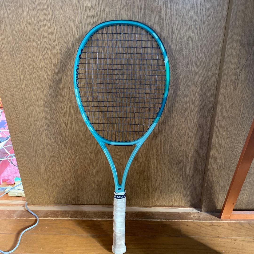 テニスラケット　Yonex Percept 100L G1