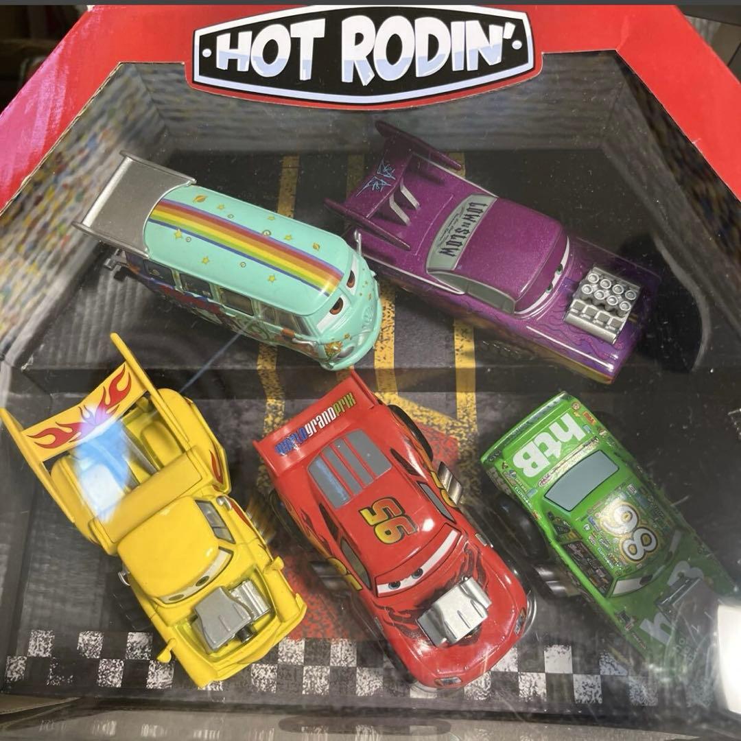 ディズニーストア　カーズ　カスタム　ホットロッド　ミニカー　5台セット