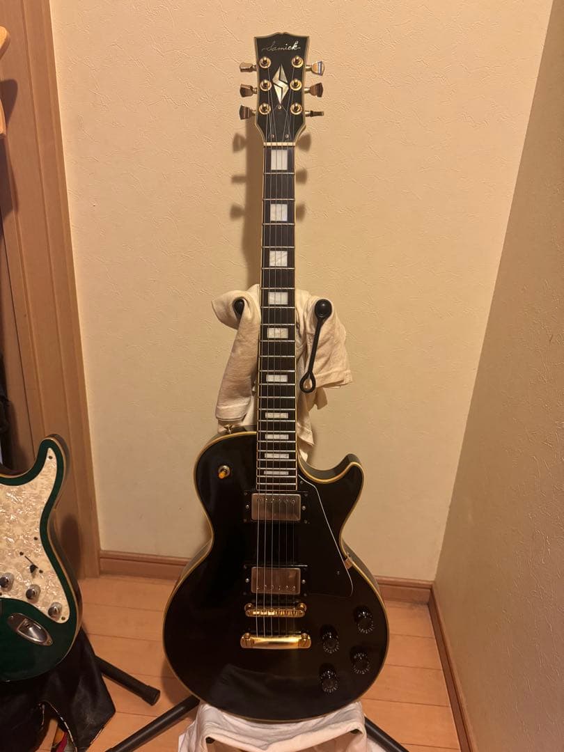 レスポール　カスタム　エレキギター ブラック 音出し確認済み samick