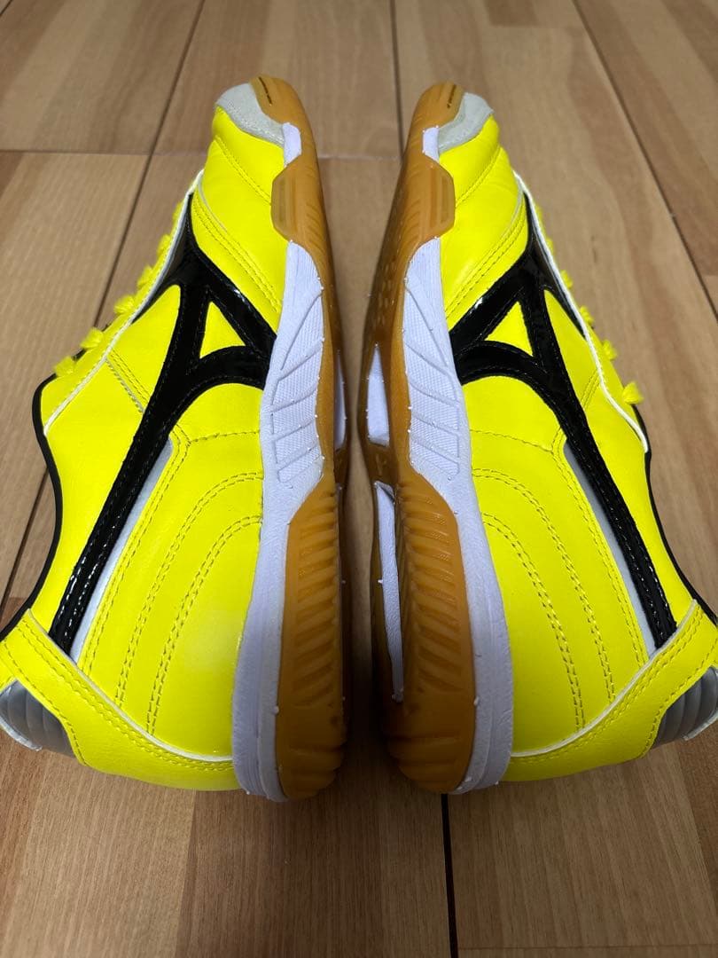 ミズノモレリア 30周年記念限定カラー