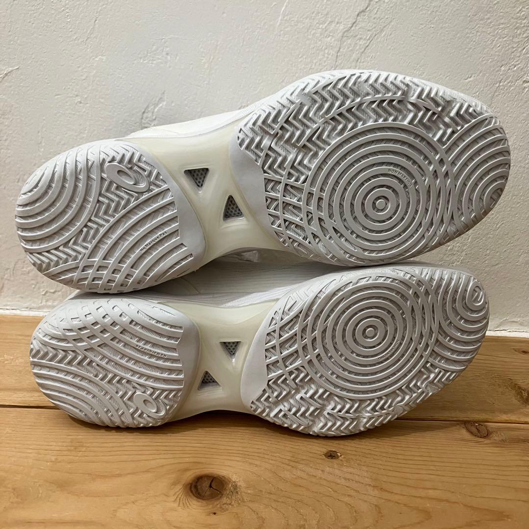 asics グライドノヴァ FF2 26センチ　体育館にて1時間使用