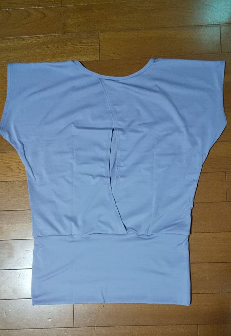 【値下げ】新品未着用 VENEXベネクス リカバリー　ヨガウェア バックオープン