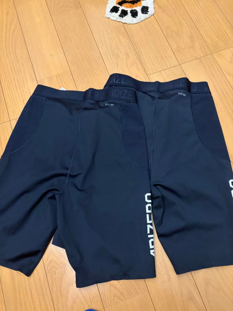 adidas ハーフタイツ