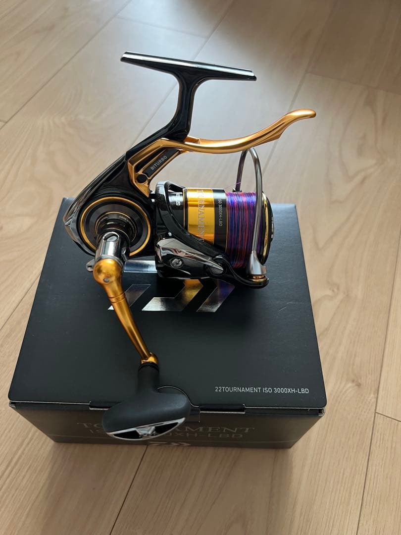 22 TOURNAMENT ISO 3000XH-LBD スピニングリール