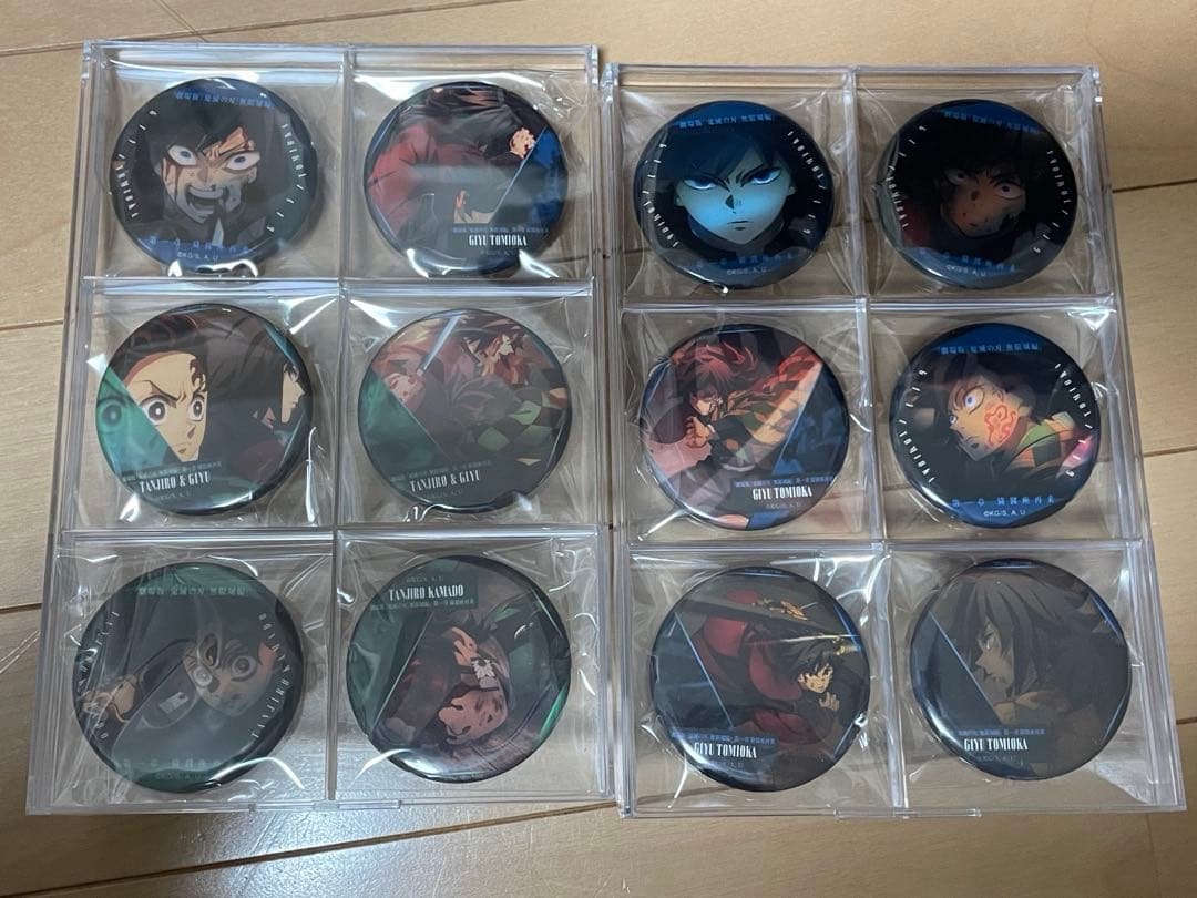 鬼滅の刃 ものがたる眼差し 背中 コレクション 缶バッジ 冨岡義勇 竈門炭治郎