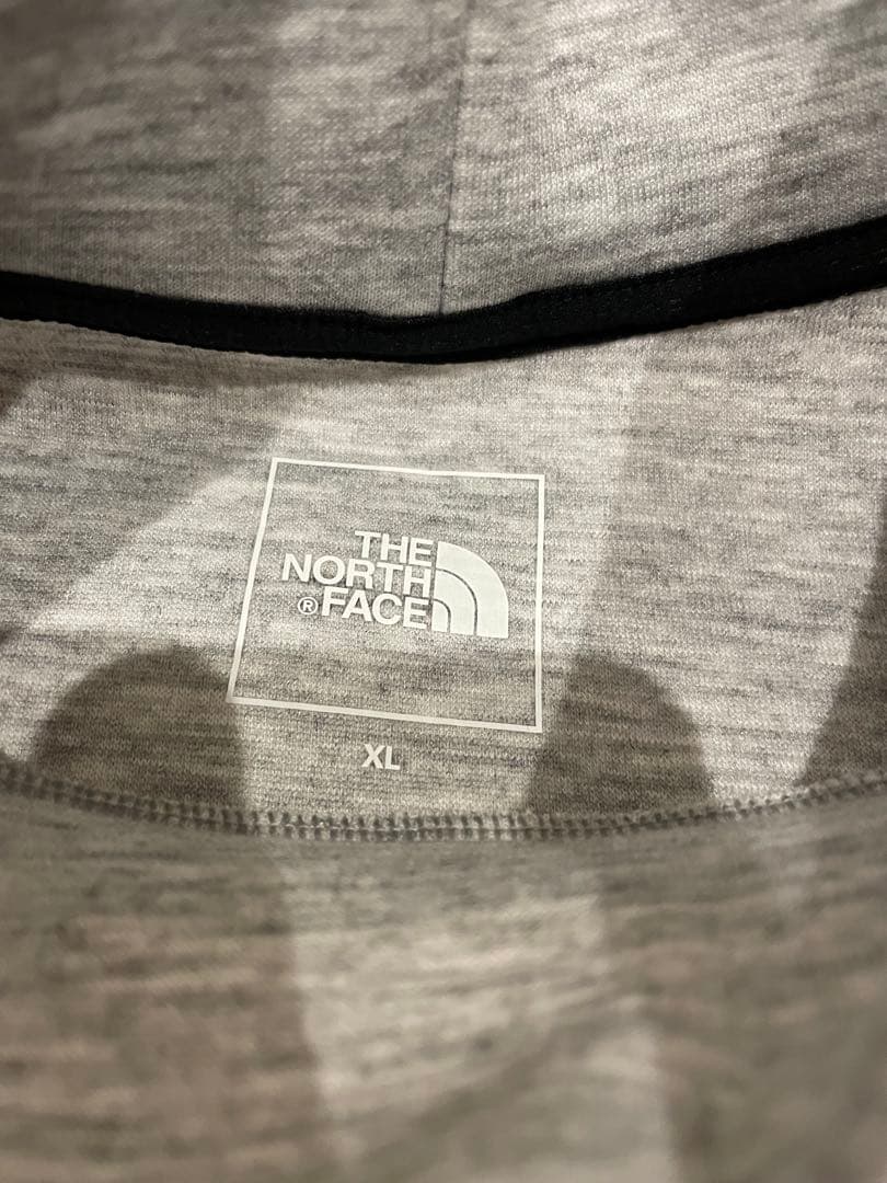 THE NORTH FACE テックエアースウェットモックネック