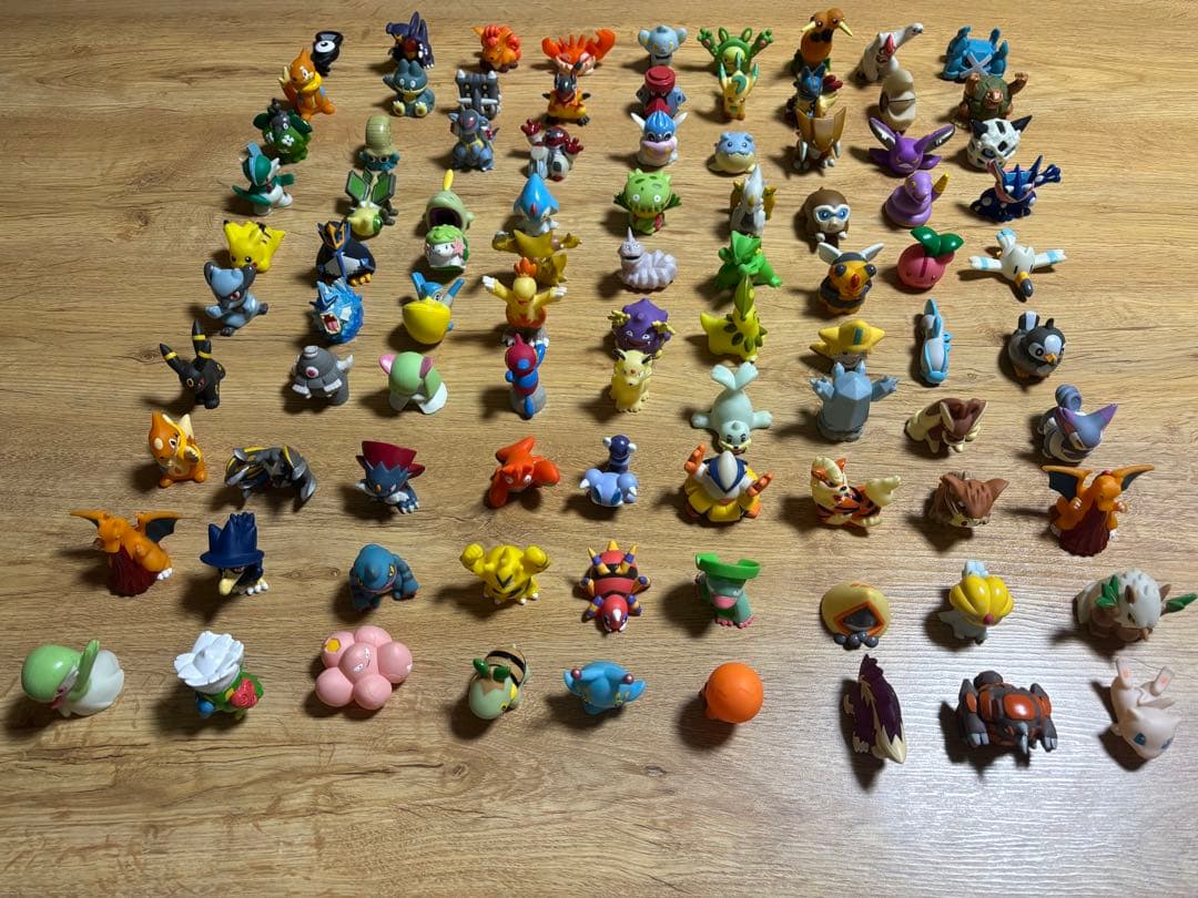 ポケモン指人形　３３４個まとめ売り