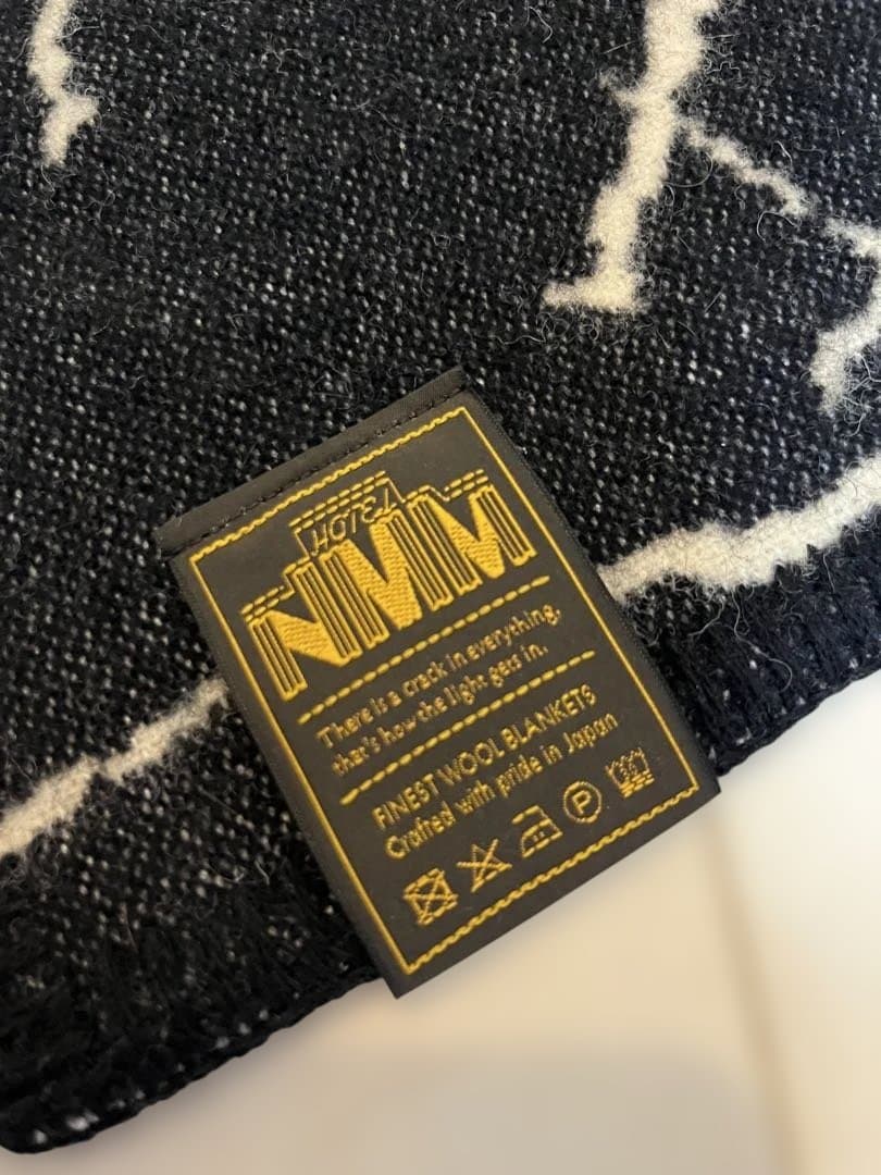 美品NATURAL MOUNTAIN MONKEYS HOTEL BLANKET