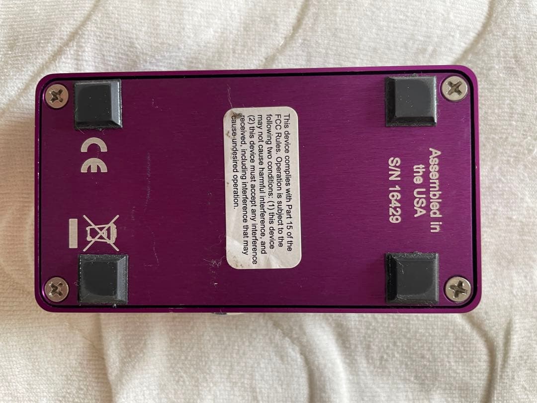 Suhr Electronics Riot ギターエフェクター