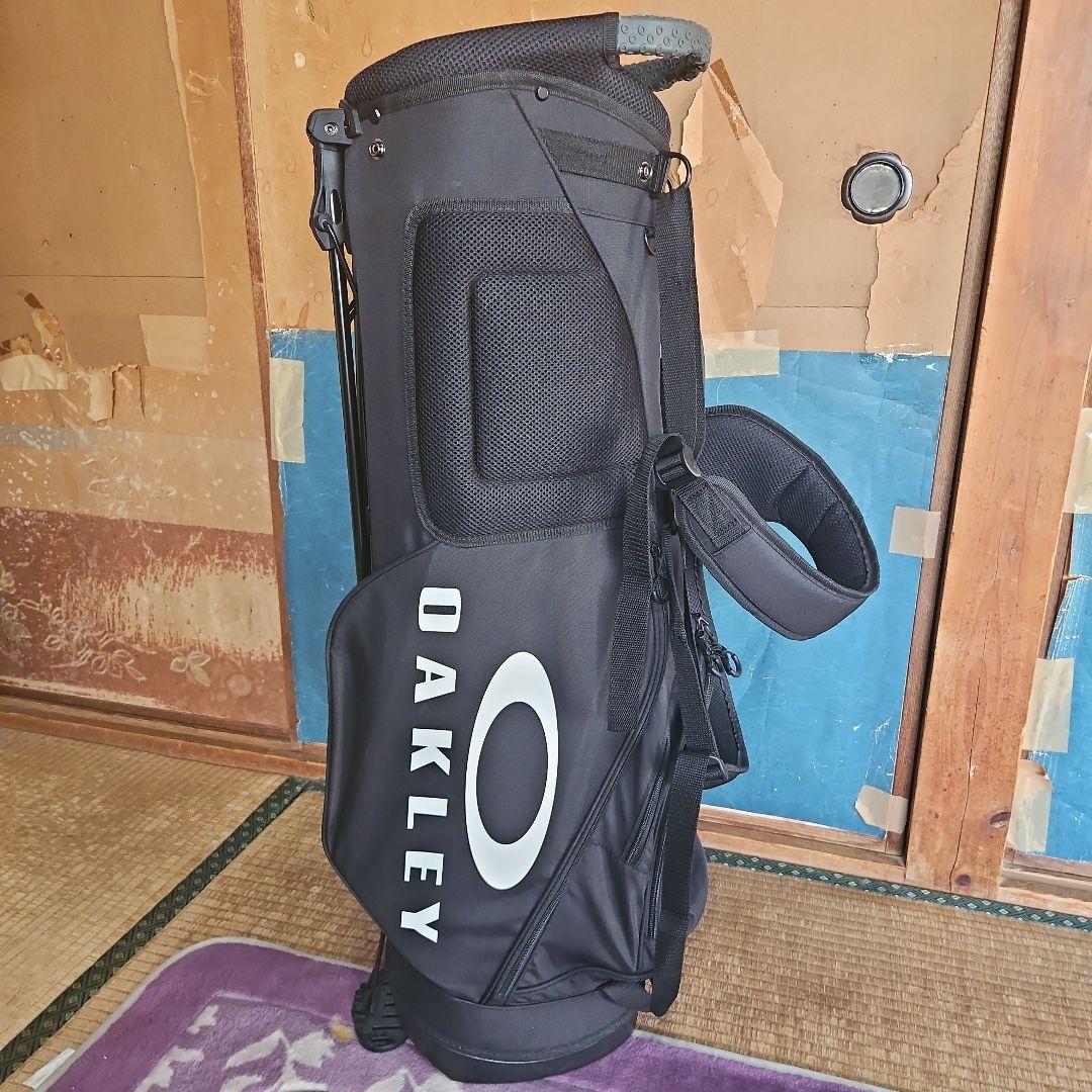 オークリー　スタンドキャディバッグ