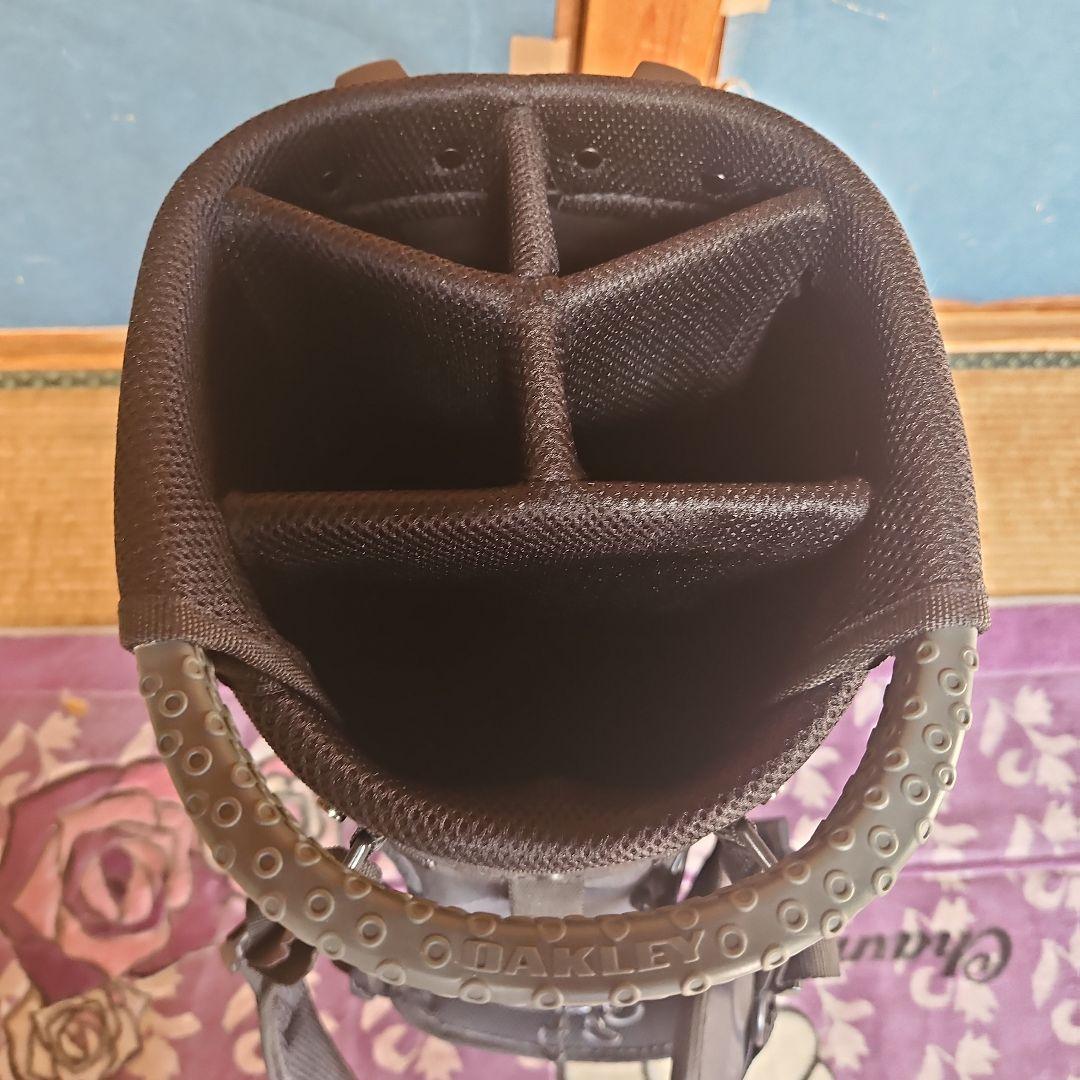 オークリー　スタンドキャディバッグ