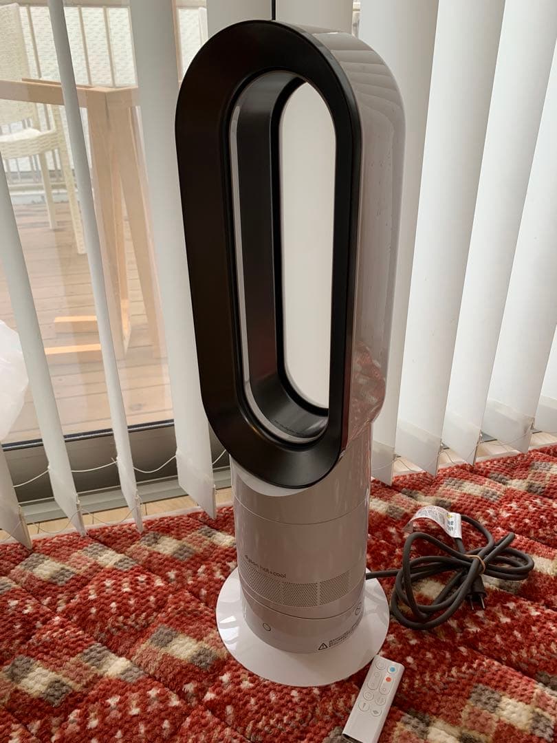 Dyson hot+cool 冷暖房機能付き扇風機AM09