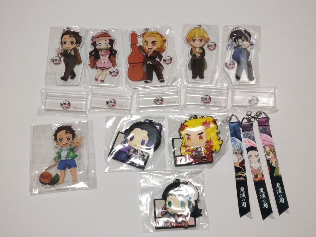 鬼滅の刃 繋がるアクリルスタンド 義勇 まとめ売り