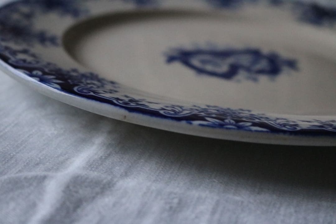 フランス　アンティーク　モノグラム　プレート　藍色　Bordeaux ルーアン