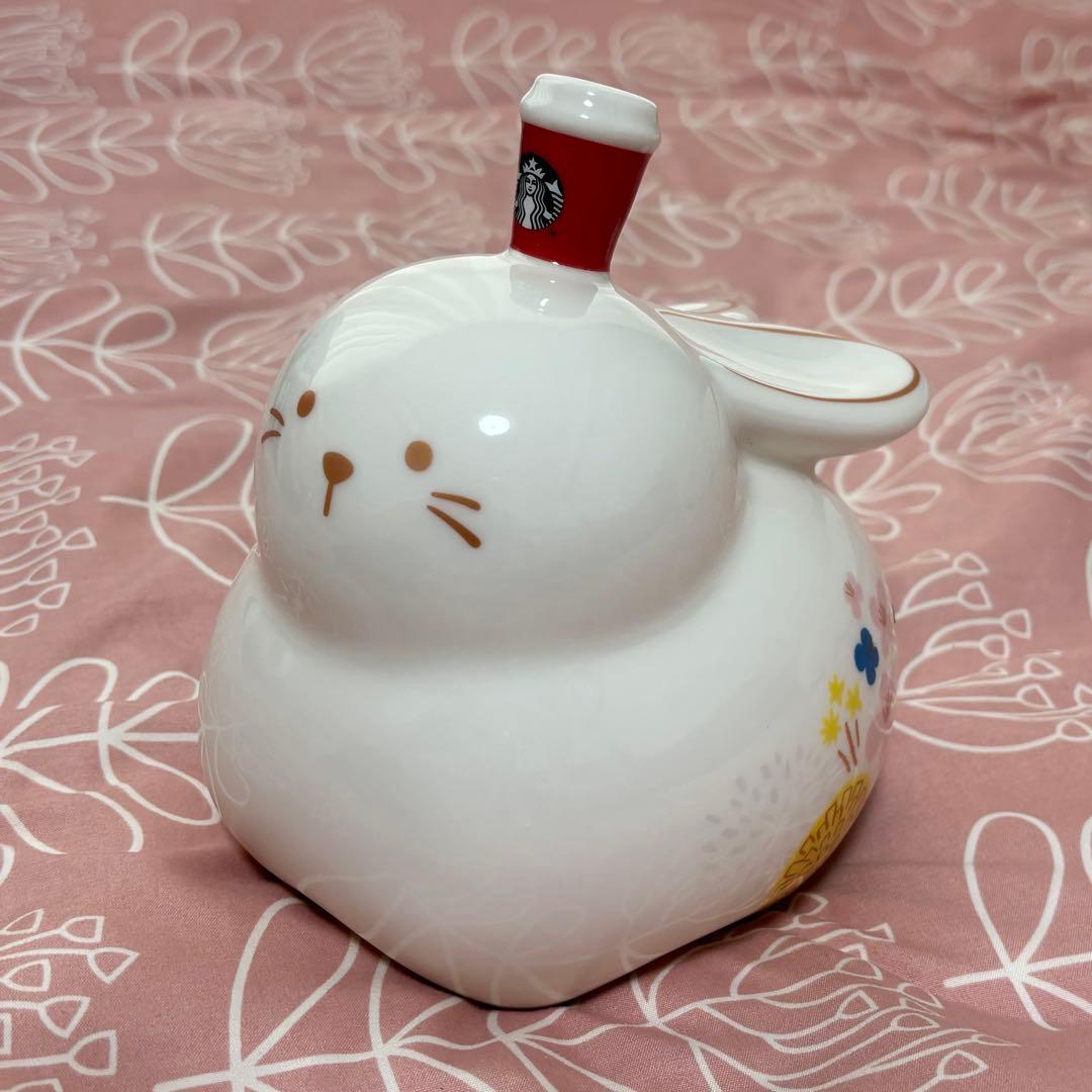 Starbucks 台湾限定 2023 干支うさぎ 貯金箱