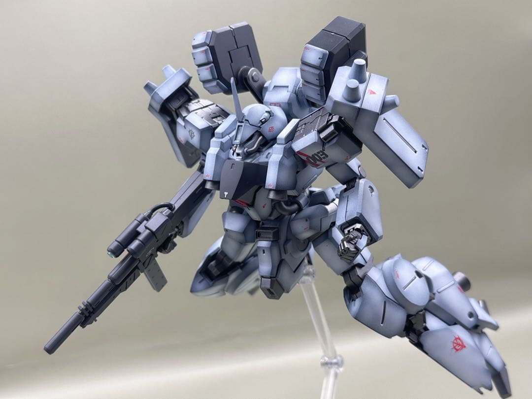 ガンプラ HG 全塗装完成品 リーベンヴォルフ