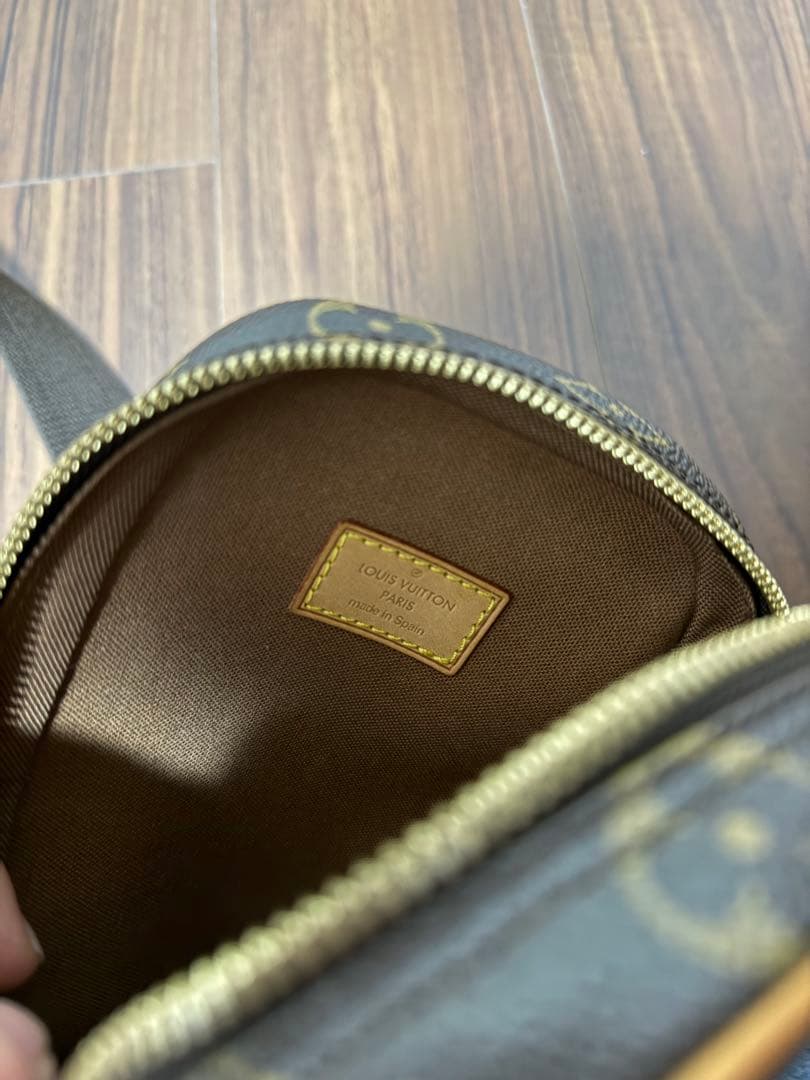 ルイヴィトン　ポシェットガンジュ