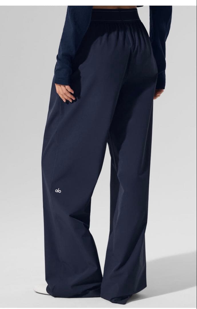 Alo Yoga パンツ ボトム トラウザー　アローヨガ　サイズXS