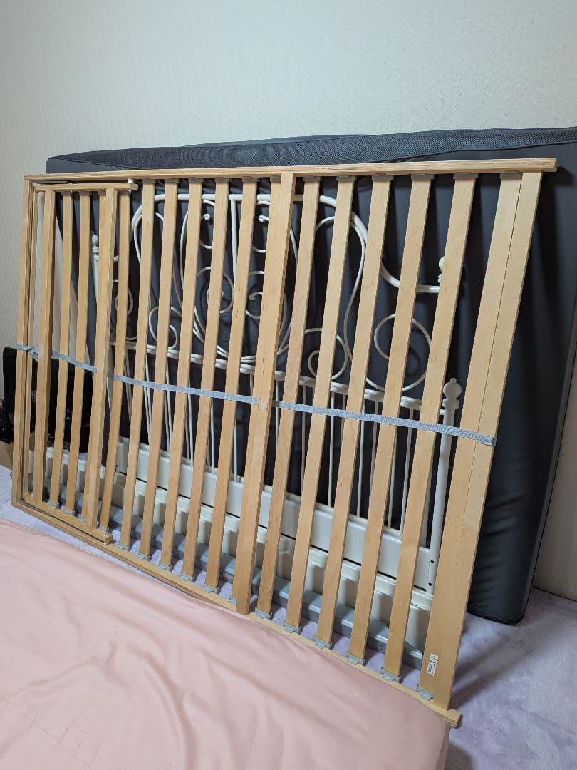 はじめましてさん専用です。イケヤのベッド。