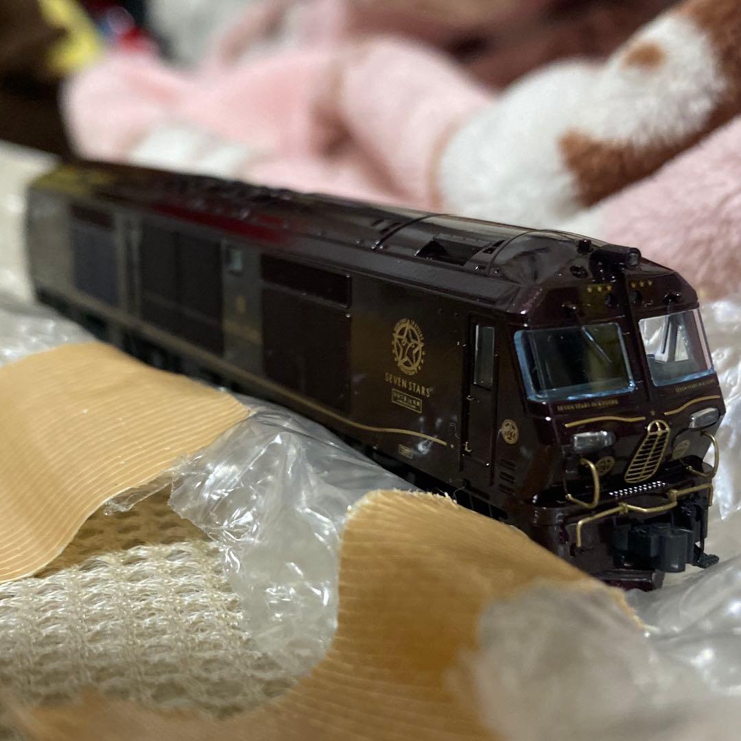 【限定品】　KATO クルーズトレイン ななつ星in九州 DF200-7000