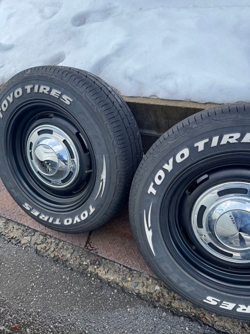 とーる タイヤセット