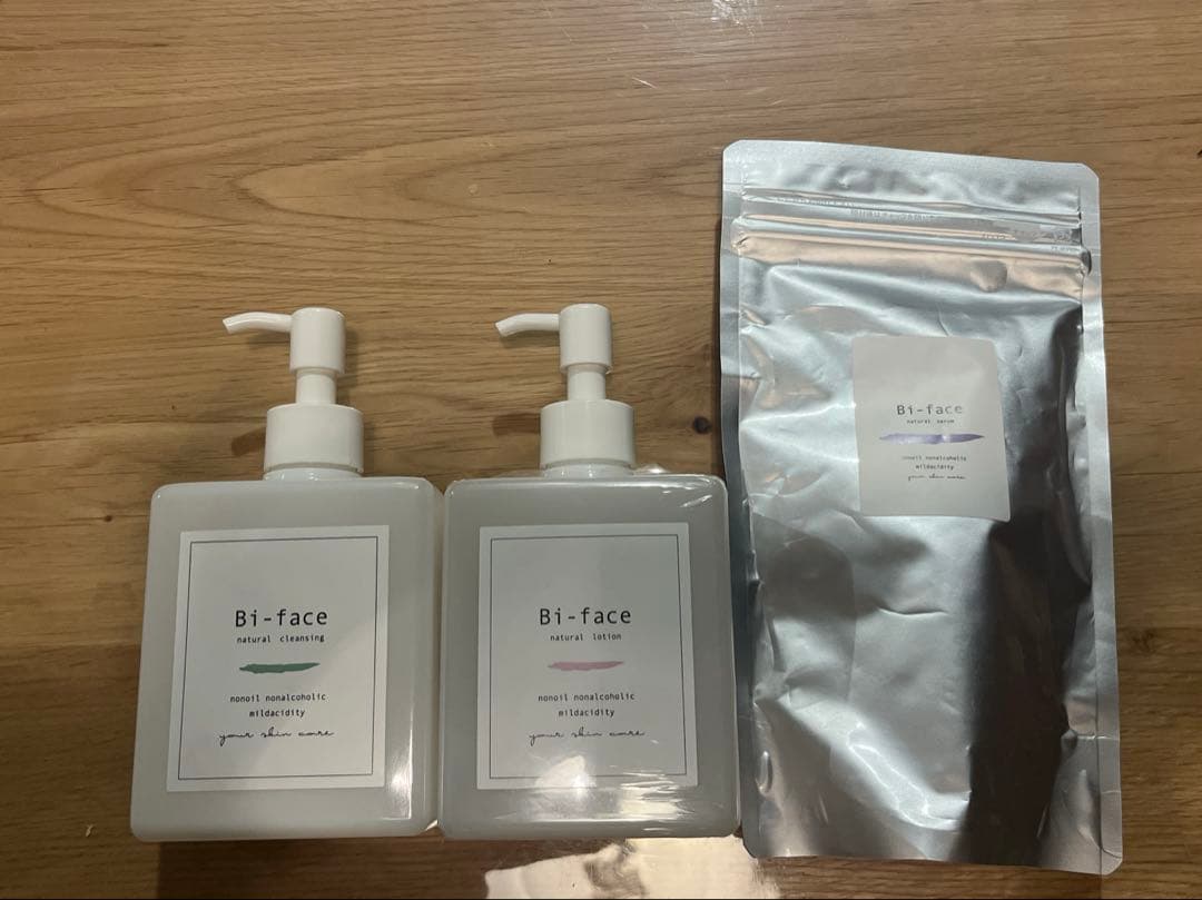 ビフェイスBi-face ナチュラルローション　クレンジング　セラム　セット