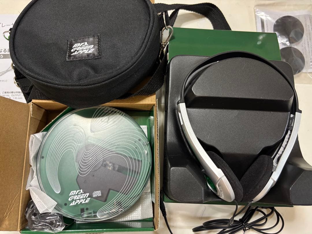 ミセスグリーンアップル ポータブルCDプレイヤー 3点セット