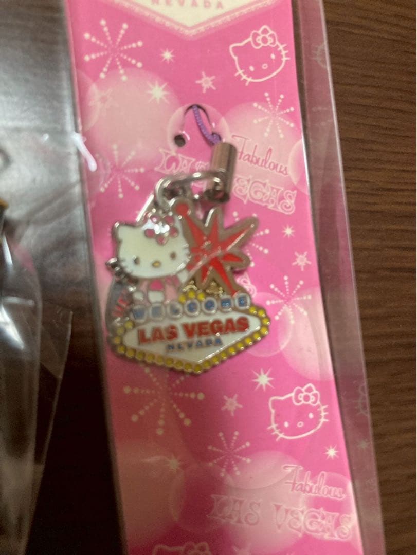 希少激レア 新品 ご当地 ハローキティ サンフランシスコ ラスベガス ストラップ